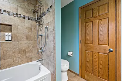 112122 Haering Lane, Chaska, MN 55318 - Photo 22