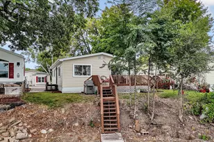13100 318th St, Lindstrom, MN 55045 - Photo 28