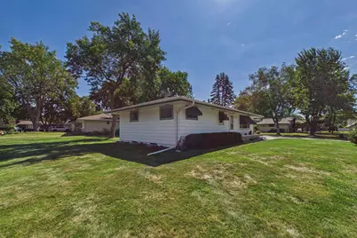 2364 Saint Albans Street N, Roseville, MN 55113 - Photo 24