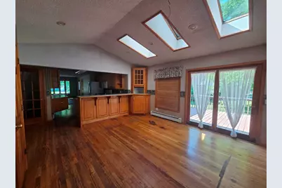 645 W 3rd Street, Rush City, MN 55069 - Photo 2