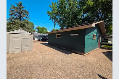 645 W 3rd Street, Rush City, MN 55069 - Photo 28