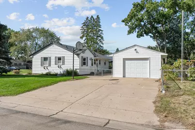 483 Manor Drive NE, Spring Lake Park, MN 55432 - Photo 2