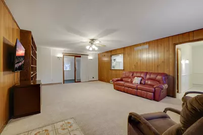 611 E Sheridan Avenue, Montevideo, MN 56265 - Photo 30