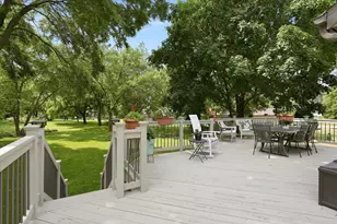 15809 Nursery Dr, Minnetonka, MN 55345 - Photo 36
