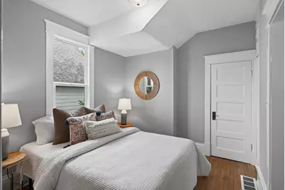 1047 5th Street E, Saint Paul, MN 55106 - Photo 12