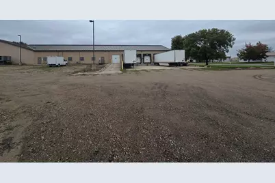 300 16th Avenue SE, Waseca, MN 56093 - Photo 14