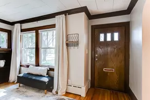 2151 Eleanor Ave, Saint Paul, MN 55116 - Photo 2