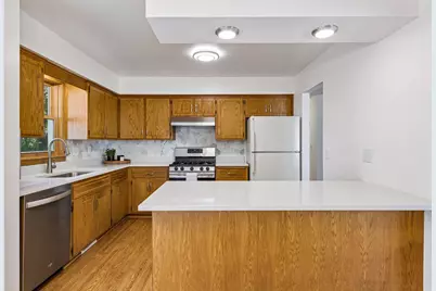 2215 Lincoln Street NE, Minneapolis, MN 55418 - Photo 8