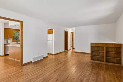 2215 Lincoln Street NE, Minneapolis, MN 55418 - Photo 4