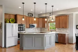 9630 Independence Cir, Chanhassen, MN 55317 - Photo 6