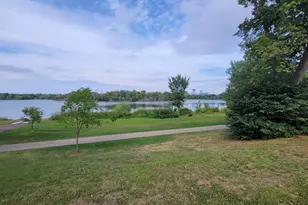 3151 Dean Ct, Minneapolis, MN 55416 - Photo 2