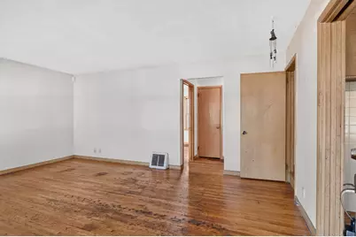 5242 James Avenue N, Minneapolis, MN 55430 - Photo 4