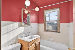 5242 James Ave N, Minneapolis, MN 55430 - Photo 16