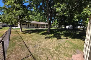302 10th St SE, Barnesville, MN 56514 - Photo 4