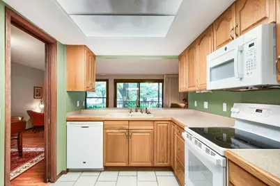 8441 Irwin Road #106, Bloomington, MN 55437 - Photo 10