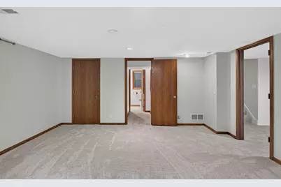 6221 Thomas Avenue S, Richfield, MN 55423 - Photo 38