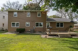 137 Marabou Dr, Mankato, MN 56001 - Photo 34
