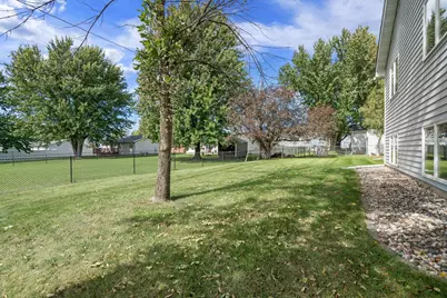 210 Hilltop Avenue, Owatonna, MN 55060 - Photo 38