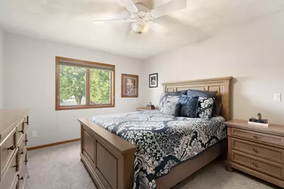 210 Hilltop Avenue, Owatonna, MN 55060 - Photo 16
