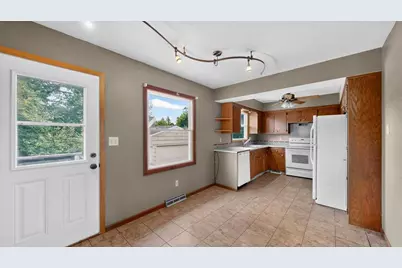1620 9th Avenue SE, Rochester, MN 55904 - Photo 10