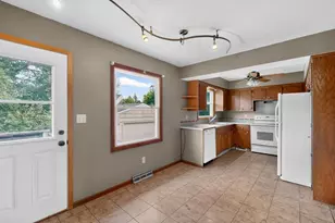 1620 9th Ave SE, Rochester, MN 55904 - Photo 10