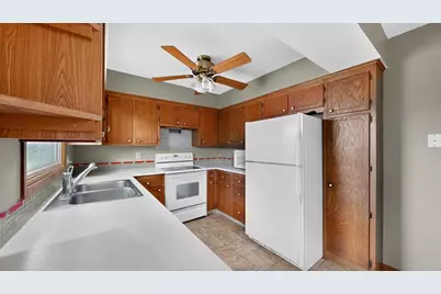 1620 9th Avenue SE, Rochester, MN 55904 - Photo 12