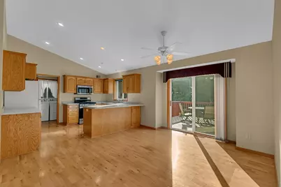 3202 19th Street S, Saint Cloud, MN 56301 - Photo 8