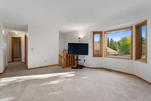 16110 Davenport St NE, Ham Lake, MN 55304 - Photo 8