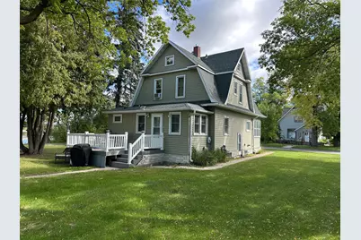 115 Conley Avenue N, Thief River Falls, MN 56701 - Photo 1