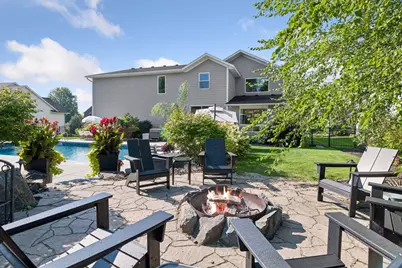 2901 Fairway Drive, Chaska, MN 55318 - Photo 4