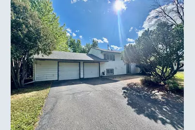 2001 Yellowstone Trail, Brooklyn Park, MN 55444 - Photo 1