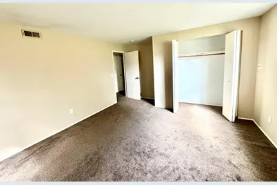2001 Yellowstone Trail, Brooklyn Park, MN 55444 - Photo 18