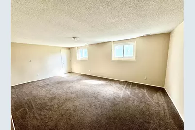 2001 Yellowstone Trail, Brooklyn Park, MN 55444 - Photo 14