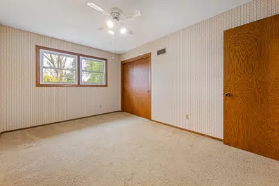 1100 Mitchell Drive, Faribault, MN 55021 - Photo 30