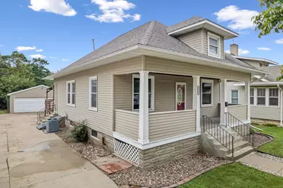 1223 W 5th Street, Winona, MN 55987 - Photo 2