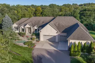 14895 Raspberry Dr, Rogers, MN 55374 - Photo 4