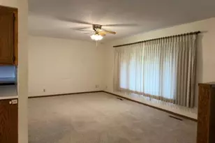 1421 12th Ave, Windom, MN 56101 - Photo 4
