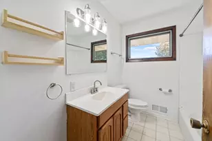 2727 Woodbridge St, Roseville, MN 55113 - Photo 14