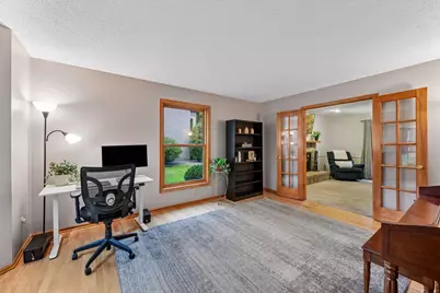 26145 Oak Leaf Trail, Shorewood, MN 55331 - Photo 6