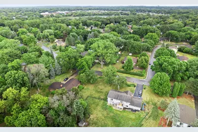7741 Heritage Road, Eden Prairie, MN 55346 - Photo 52