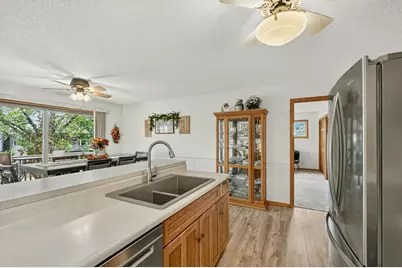 311 W Iowa Street, Lake City, MN 55041 - Photo 24