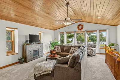 311 W Iowa Street, Lake City, MN 55041 - Photo 12