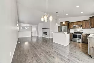 4541 13th St S, Moorhead, MN 56560 - Photo 8