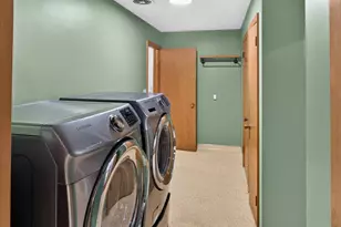 781 Iowa Ave E, Saint Paul, MN 55106 - Photo 22
