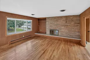 781 Iowa Ave E, Saint Paul, MN 55106 - Photo 16