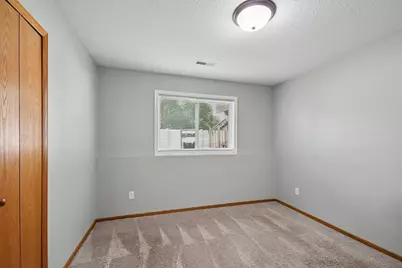 905 Walnut Street, Farmington, MN 55024 - Photo 16