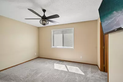 905 Walnut Street, Farmington, MN 55024 - Photo 8