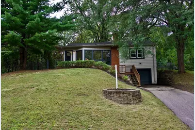 3115 Kyle Avenue N, Golden Valley, MN 55422 - Photo 2