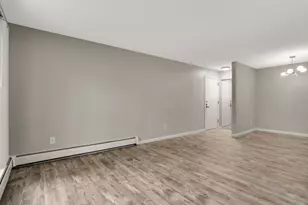 3914 Foss Rd, Saint Paul, MN 55421 - Photo 8