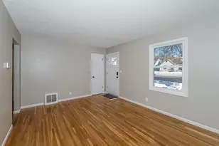3136 Louisiana Ave S, Saint Louis Park, MN 55426 - Photo 2